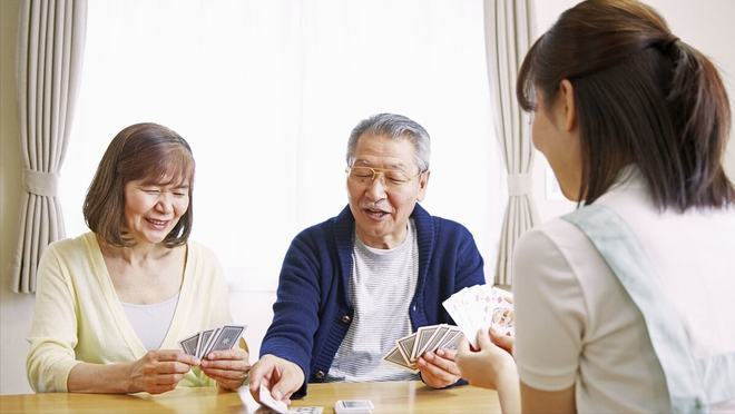 关于老年人同居式养老的探讨，涉及十四种模式的深度解析