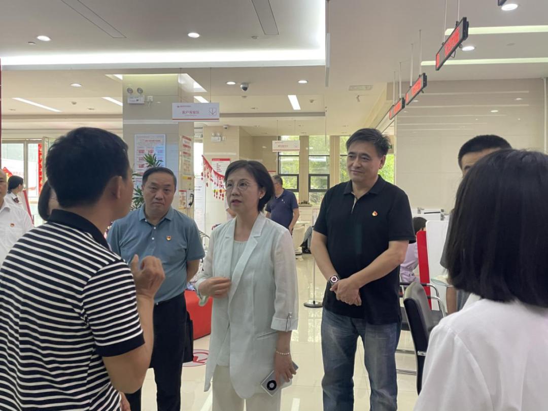 职工医保个账可线上替家人缴纳居民医保费啦！一站式服务让医保缴费更便捷