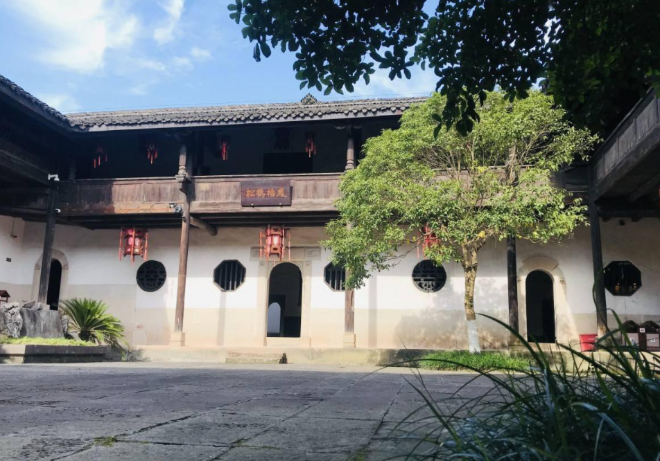 鹿泉寺家庄，家庭民俗馆里的文化瑰宝探寻