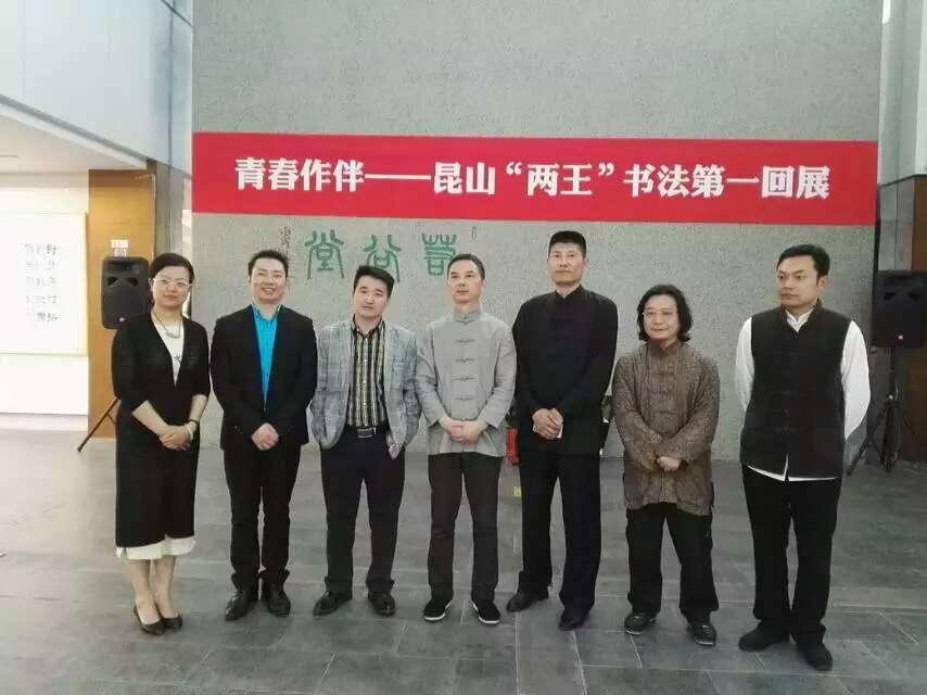 胡志军，平山有名的剪报王