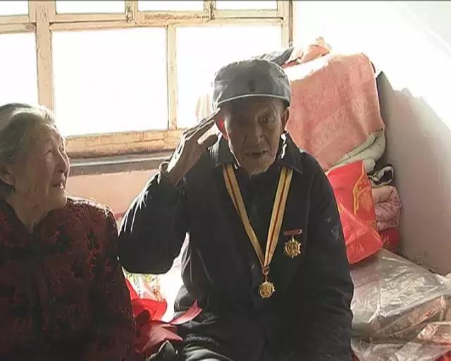 张家口市委老干部局慰问老干部，传承关怀与温暖的力量