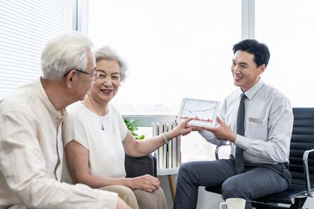 养老年金顾问职业深度解析，职责、前景与机遇探讨