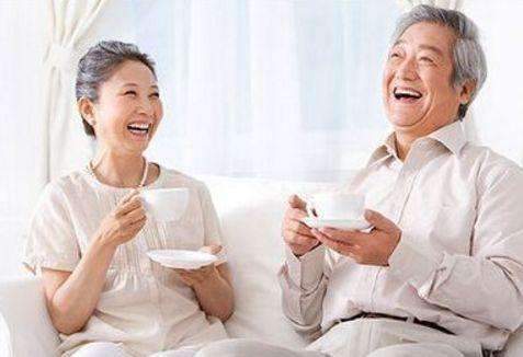 老年人居家养老的晚间养生与照顾策略