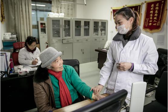 上海老年人确诊养老院，挑战与应对策略