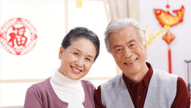 老年生活的养老之路，靠谁来养老更好？