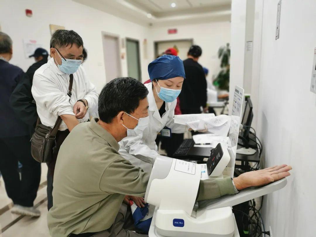 老年养老服务中心的全方位观察与深度解析