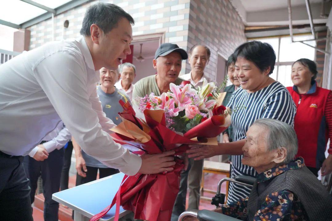 老年人养老市场机会分析