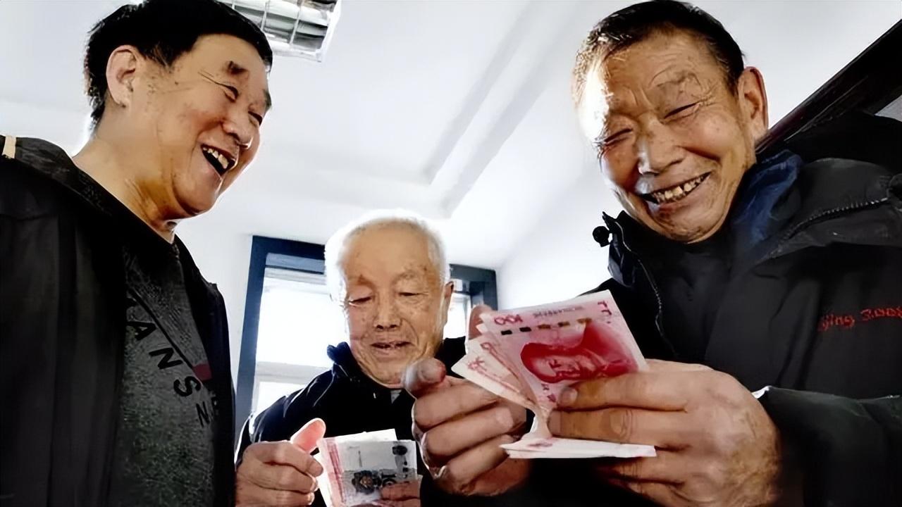 有养老金的老年人的生活现状及未来展望