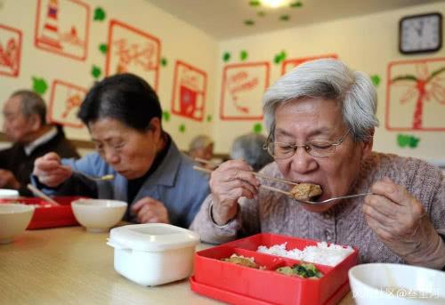商业养老年金险投保攻略，流程与策略全面解析