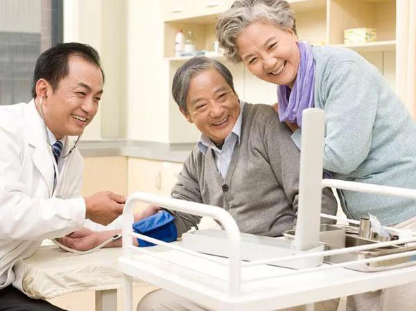养老院转型老年公寓，探索与实践