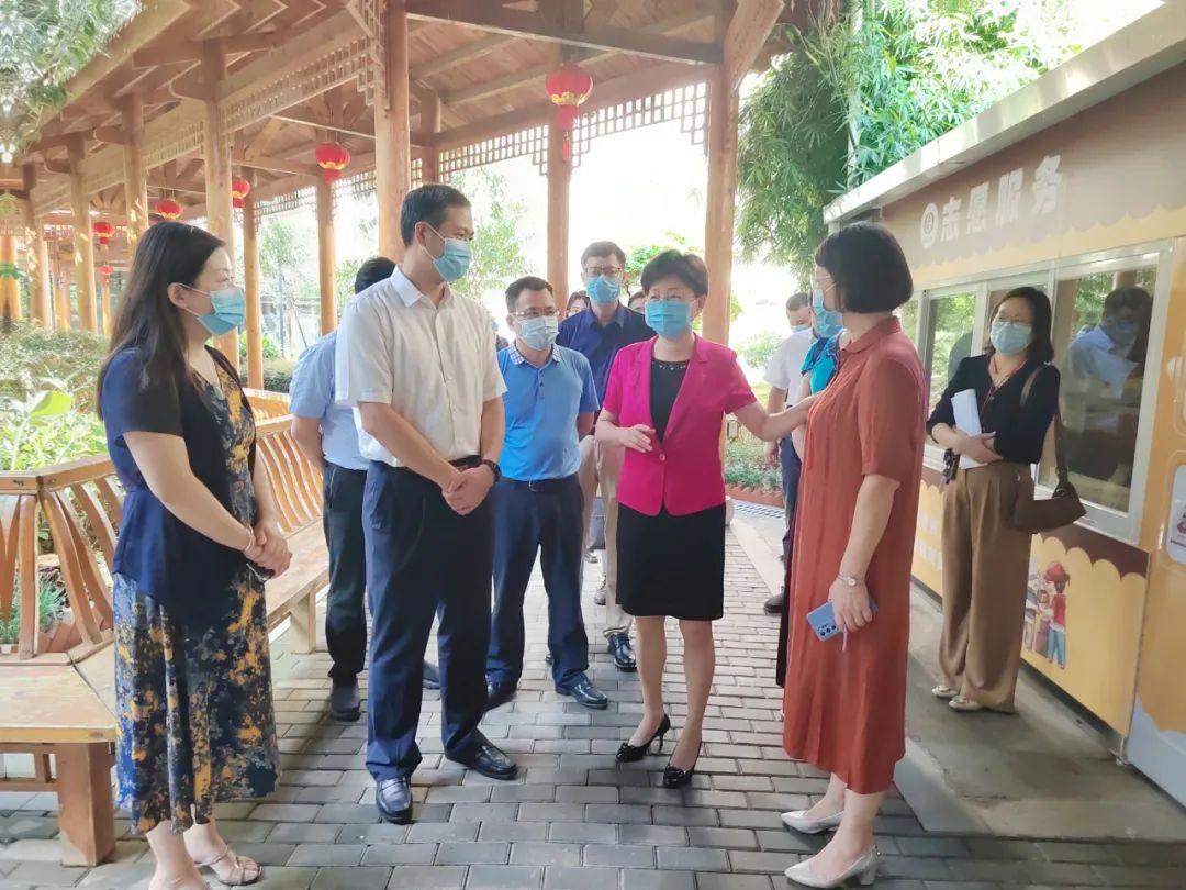 老年活动中心转型为养老院，适应老龄化社会的必然趋势