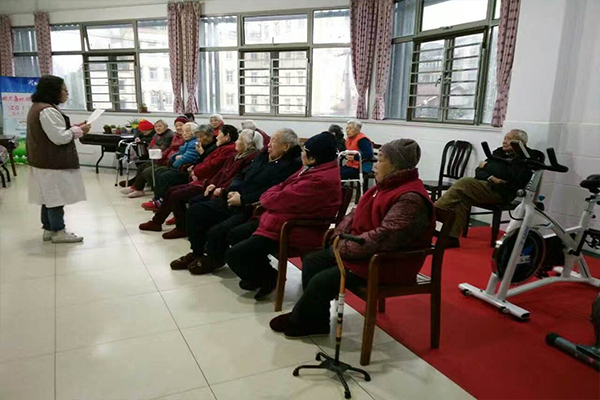 武汉优质老年养老院服务，打造温馨家园，关爱长者生活