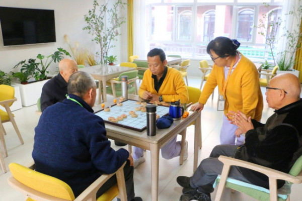 养老院老年人心理护理的重要性及其策略