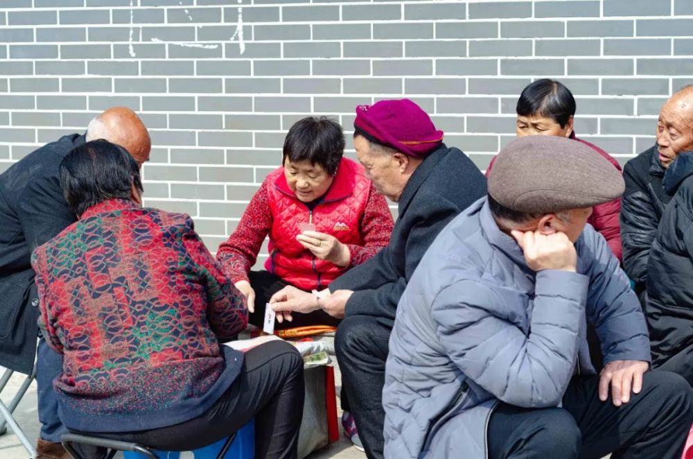 中国儿子的养老年龄是多少岁？
