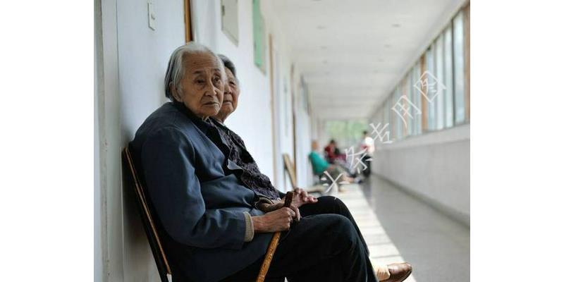 老年人不愿轮流养老背后的深层次原因探究与理解