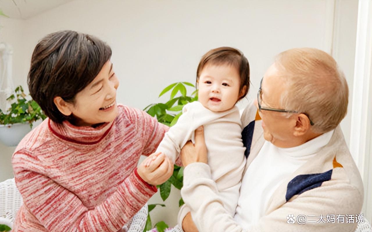 老年人靠谁来养老好，多元化养老模式的探讨