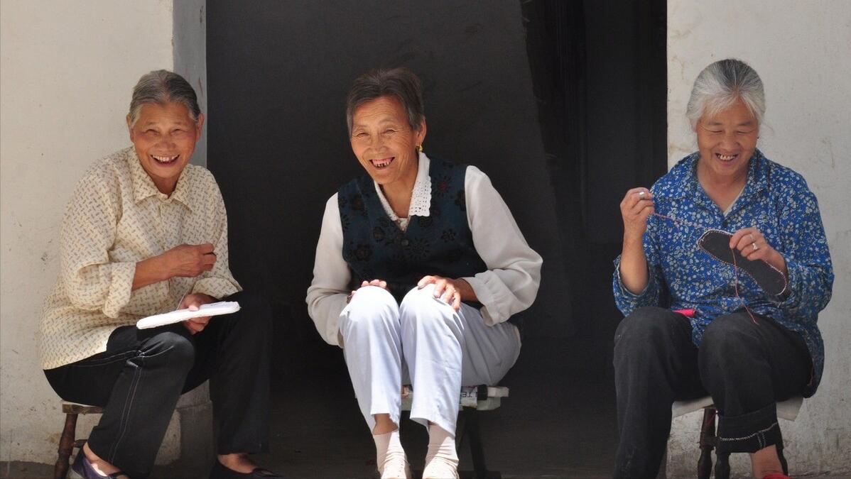 老年人如何购买养老保险，全面指南