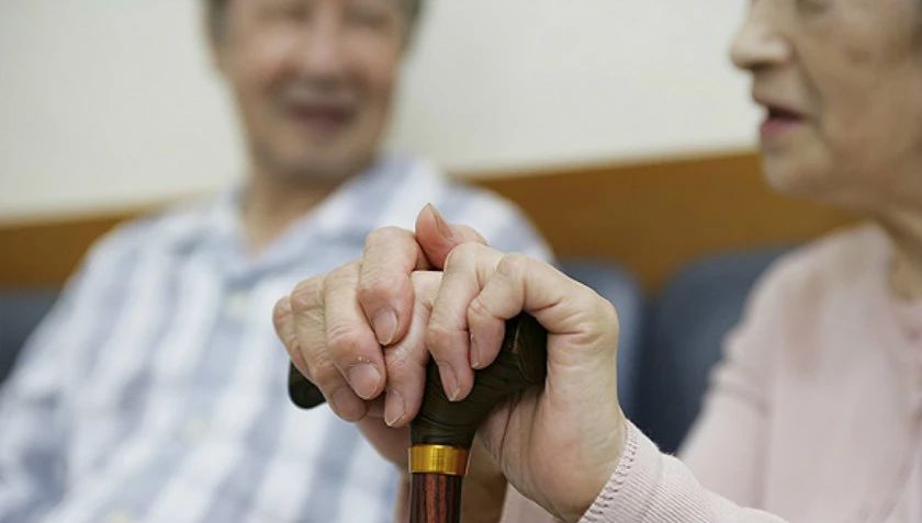 康波财经视角下的老年人养老策略