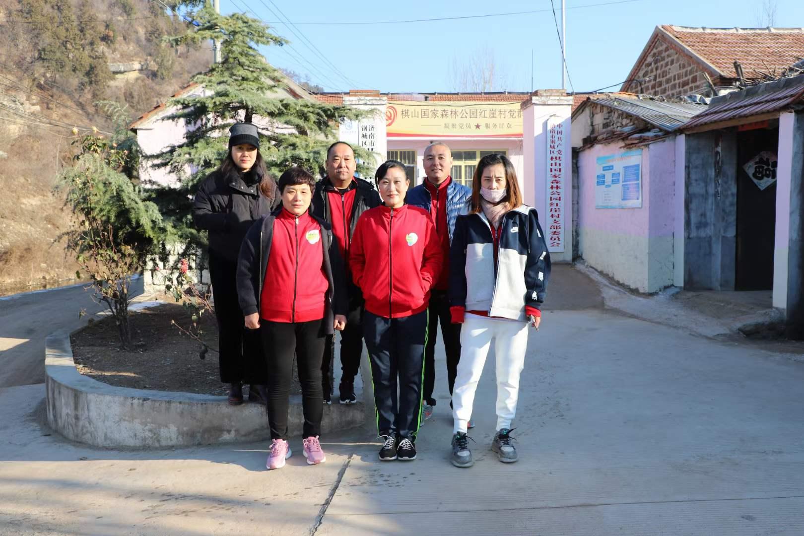 贫困纯女户老年人的养老问题及解决策略