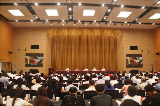 岚皋县敬老助老总会组织收看庆祝建党95周年大会直播