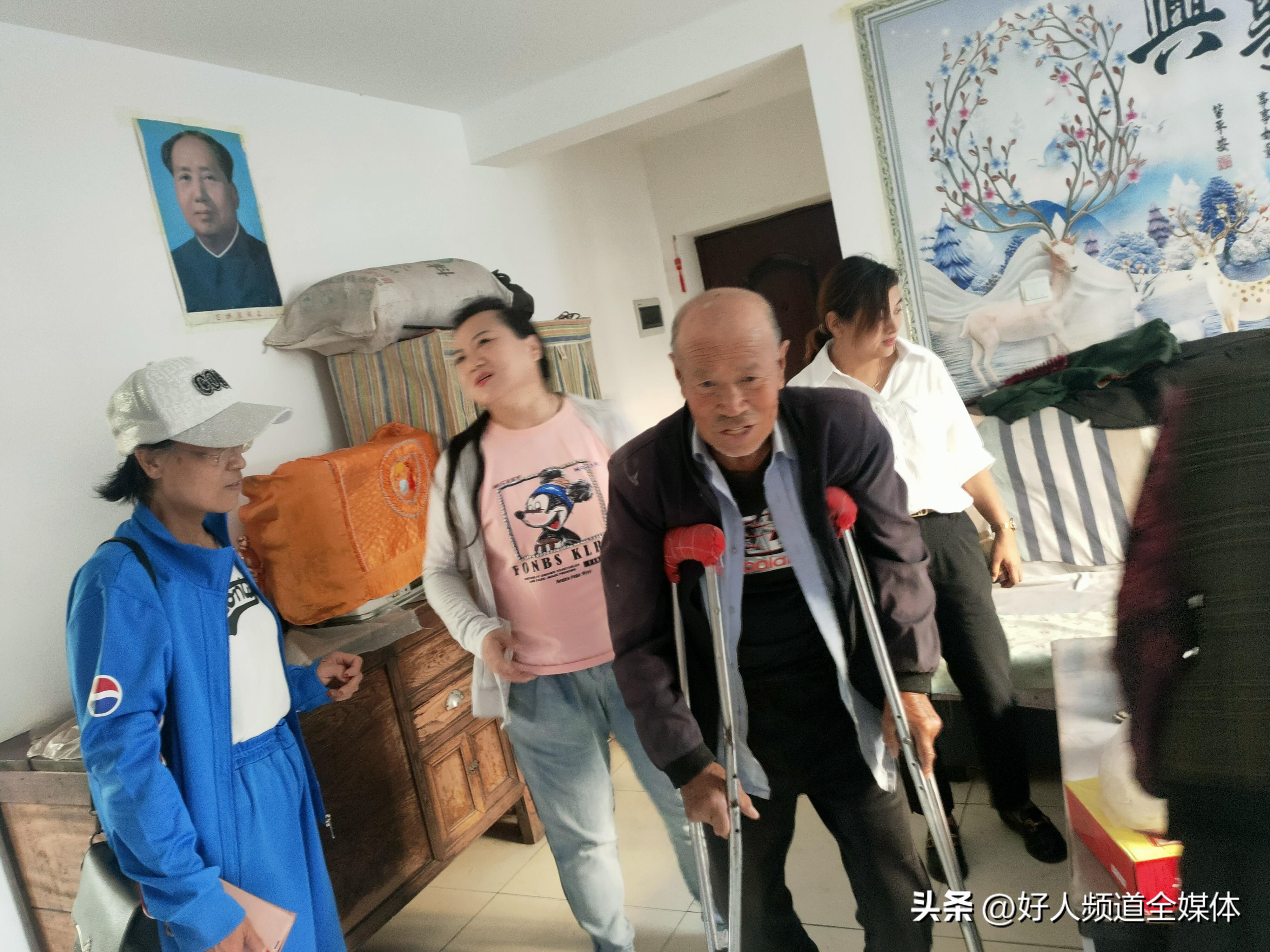乐龄频道中秋戏曲名家演唱会，领导亲临现场庆祝中秋佳节