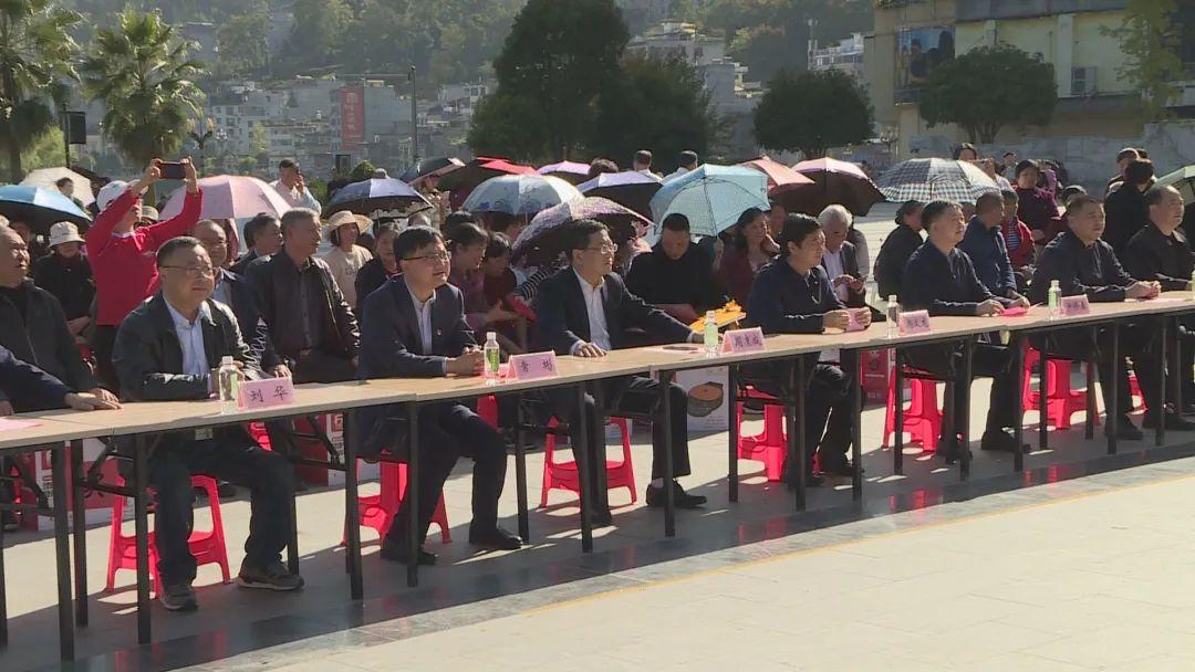 岚皋县敬老助老总会重阳节物资发放公告（二），关爱老人，传递温暖