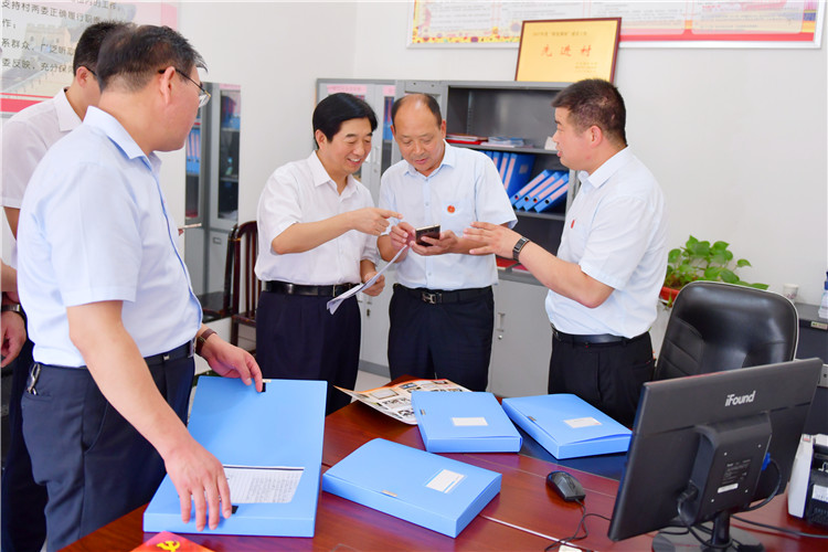 省领导莅漯调研，漯河市领导陪同深入考察