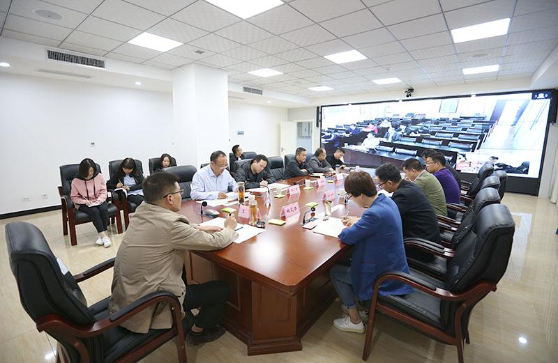 金色大讲堂在岚皋县电视台民生频道开播，知识与智慧的盛宴启幕