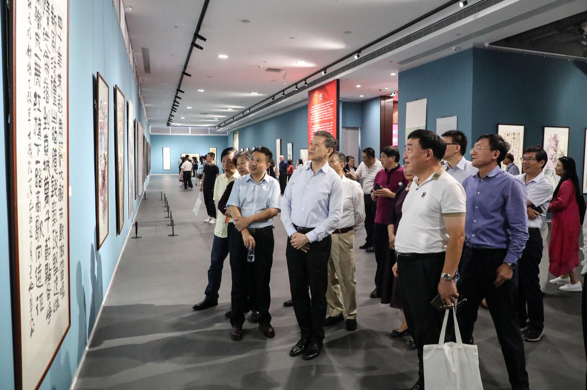 庆祝中华人民共和国成立80周年，辉煌历程与未来展望
