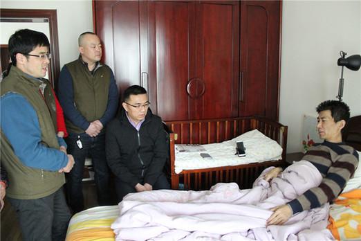 金色梦舞台上的铁汉柔情，马刚的无言大爱