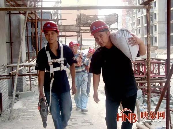 金色梦舞台，铁汉柔情——马刚的无言大爱