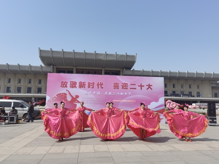 喜迎党的十九大，展示老年新风采——全省文艺汇演获奖优秀节目汇报演出