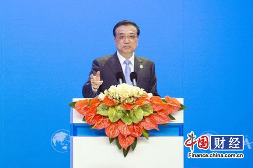 李克强，中国经济会持续保持中高速增长