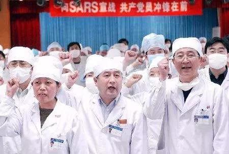 中共中央政治局召开会议，深化改革开放，推动高质量发展前行