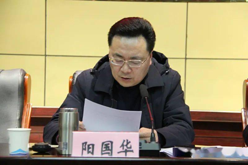 李爱民，活力四溢的魅力人生，老有所为的贡献者