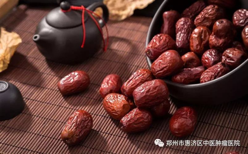 红枣虽佳，但需警惕与之同食的禁忌食物