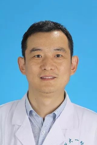 郭瑞霞，郑大一附院主任医师与教授的卓越医疗人生
