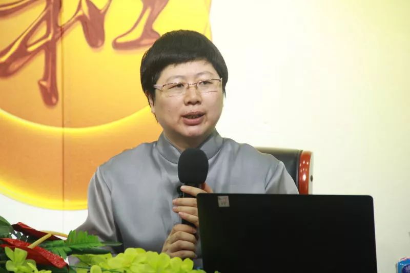 刘余莉老师主讲和谐社会 从心开始