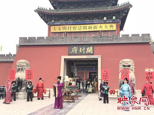 开封菊展龙亭与御街一日游，历史与自然的完美融合