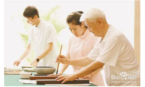 亲情期待与养老责任，深厚的情感纽带与老年人的养老问题