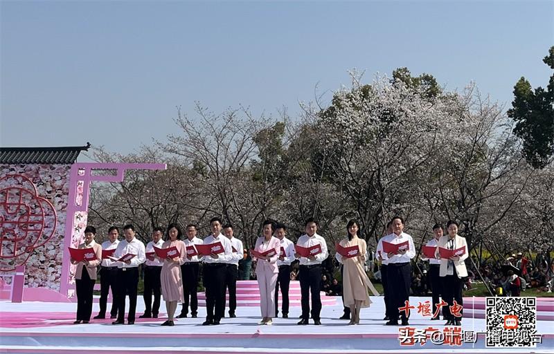 问道康养老年大学入学指南