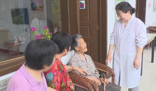 中国老年人居家养老意愿的探究与解析