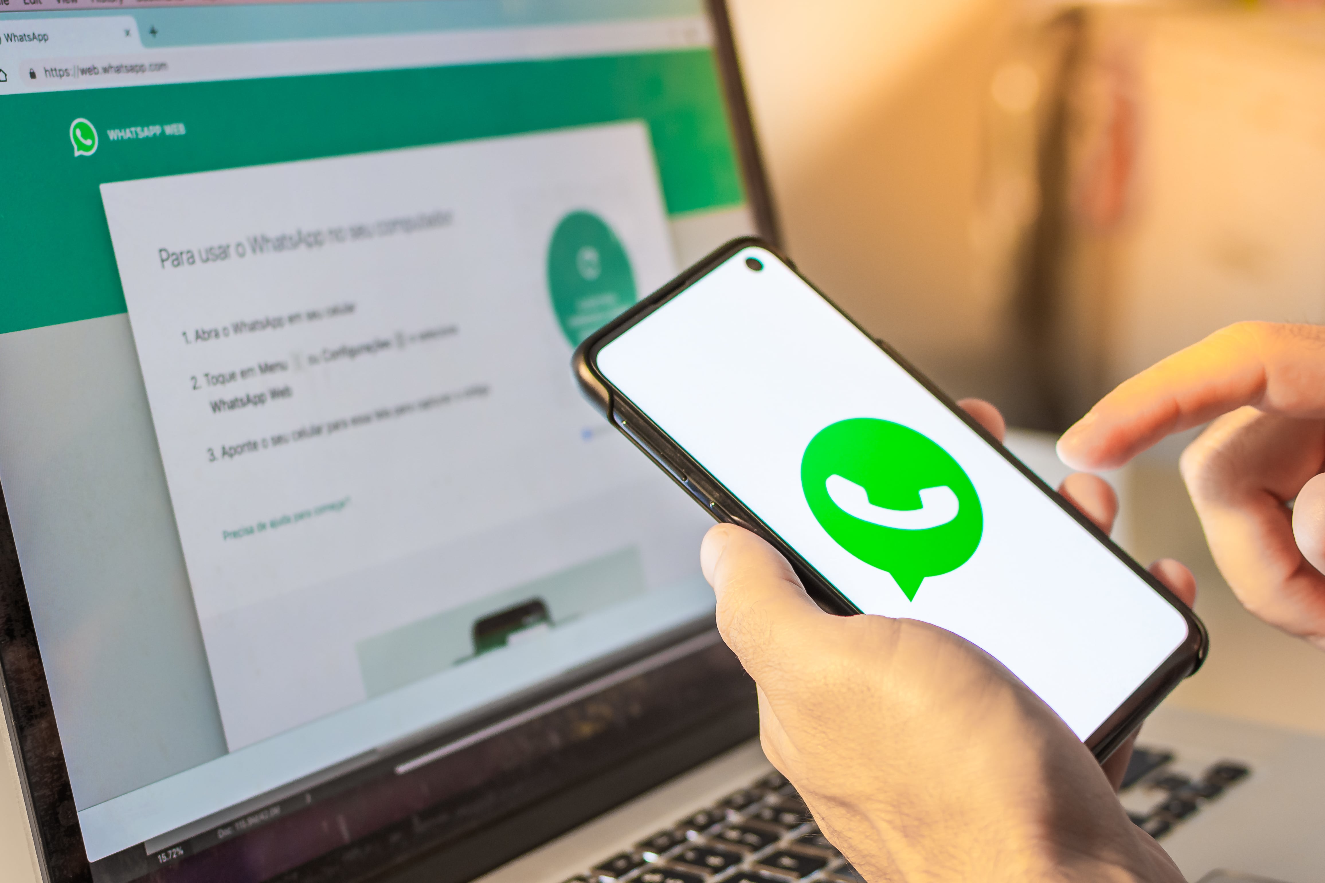 WhatsApp网页版，手机电脑实时同步的便捷通道